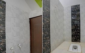 Shiv Sai Hotel 4*